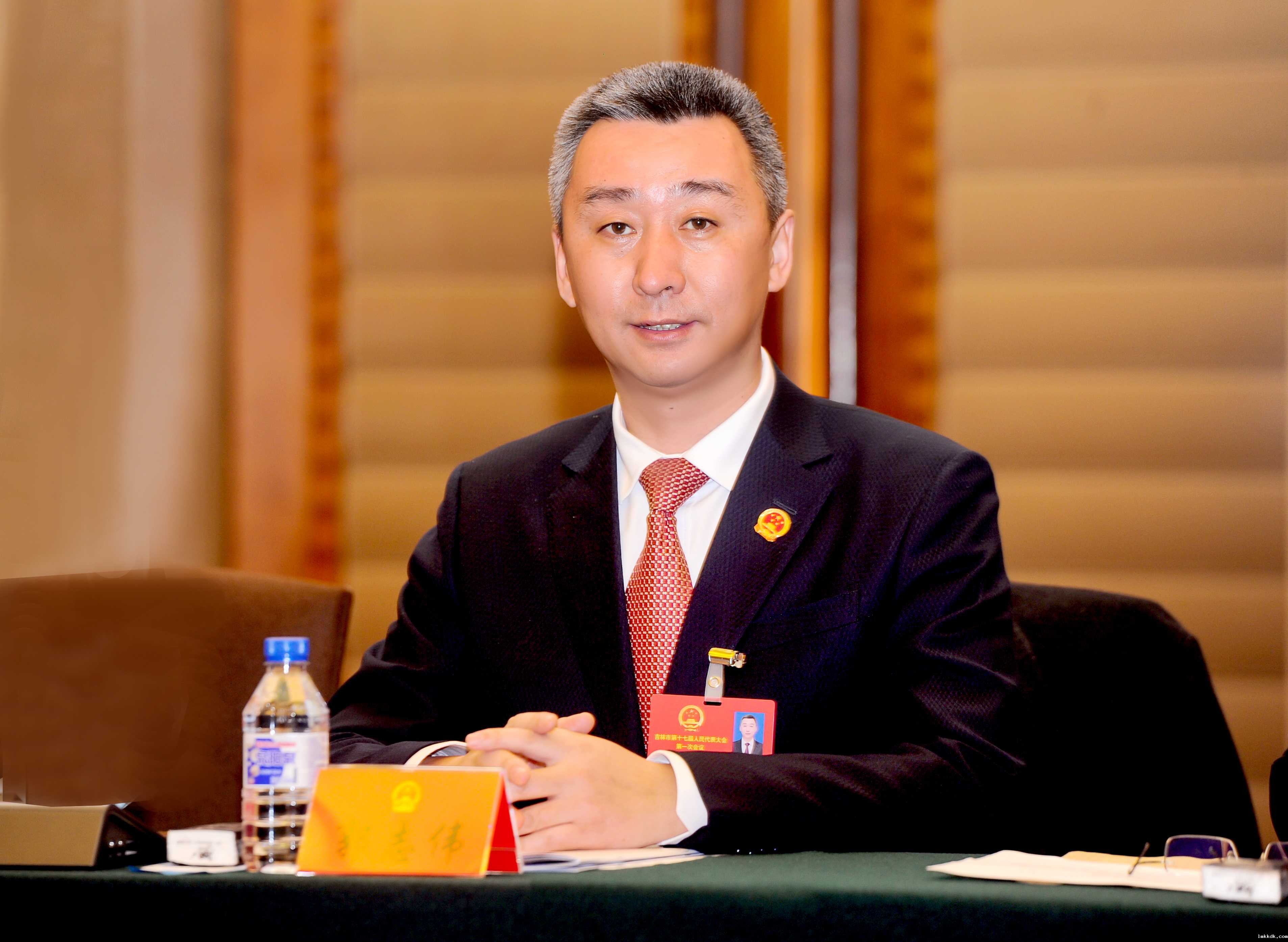 聚焦二十大丨以党的二十大精神为指引 争当新时代新征程“两个健康”排头兵